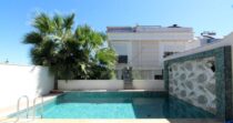 Detached Villa With Pool & Garden In Güzeloba